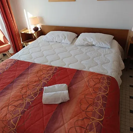 Vue A - 5 Personnes, Animaux - Fr-1-540-147 * Notre-Dame-de-Monts